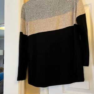 Comfortable loose sweater hoodie